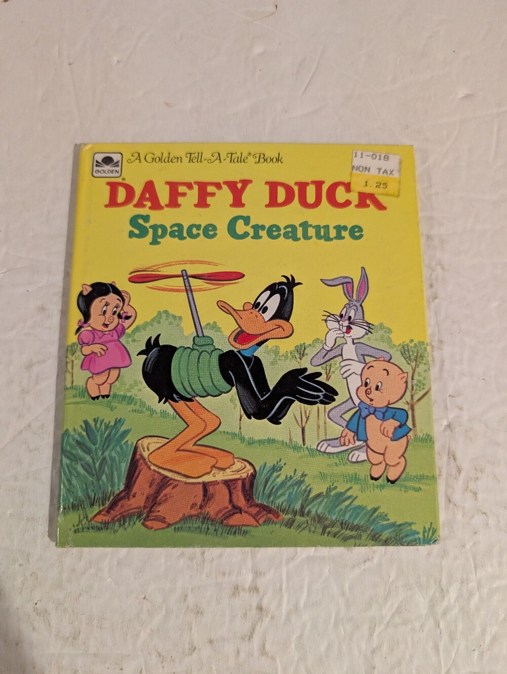Daffy Duck Space Creature A Golden Tell-A-Tale Book H/C 1977
